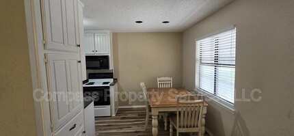 1214 Baylor Ave in Waco, TX - Building Photo - Building Photo