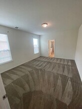 813 Sandhill Branch Dr in Austin, TX - Building Photo - Building Photo