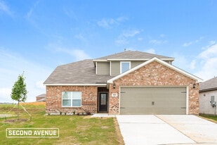 504 Bennie Leonard St in Venus, TX - Building Photo