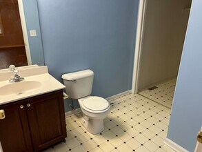 5200 Shallowford Rd in Lewisville, NC - Building Photo - Building Photo