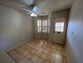 2611 Eisenhauer Rd in San Antonio, TX - Building Photo - Building Photo
