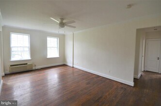 715 S Washington St-Unit -C-31 in Alexandria, VA - Building Photo - Building Photo