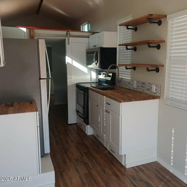 2326 W Speer Trail in Phoenix, AZ - Building Photo - Building Photo