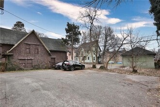 195 Harvard St in Rochester, NY - Foto de edificio - Building Photo