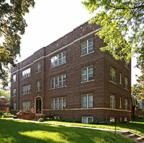 Oxford Apartments in St. Paul, MN - Building Photo