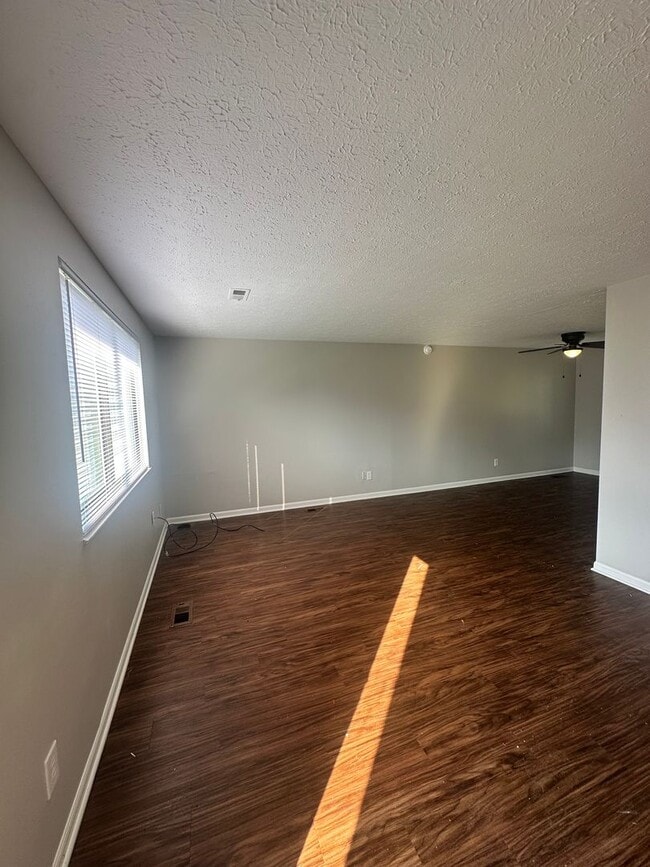 11604 Deham Dr in Louisville, KY - Building Photo - Building Photo