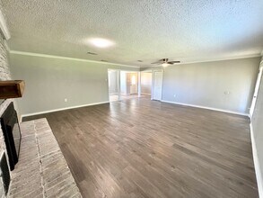 137 Private Rd 1111 in Stephenville, TX - Building Photo - Building Photo