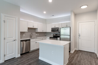 The BLVD in Irving, TX - Foto de edificio - Interior Photo