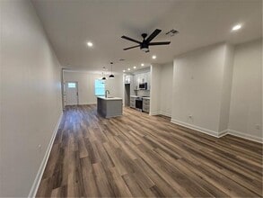 99 Carolyn Dr in Destrehan, LA - Building Photo - Building Photo