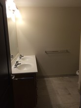 7 Woodruff St, Unit 1 in Cortland, NY - Foto de edificio - Building Photo