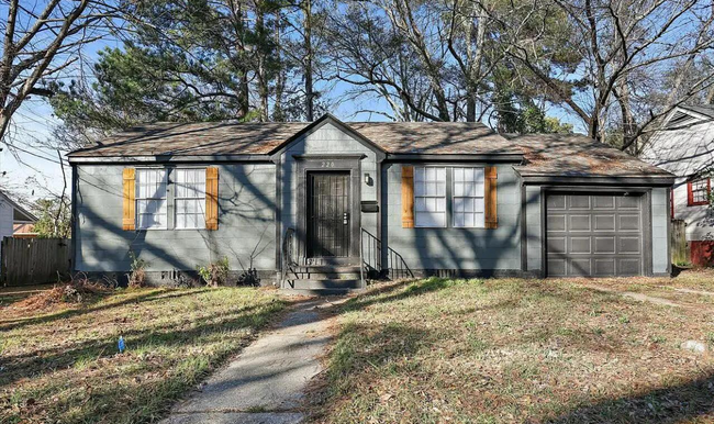 property at 220 Stonewall St