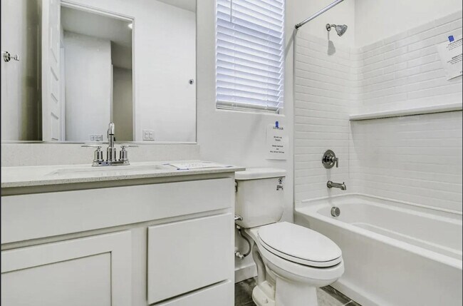 15756 W Superior Ave in Goodyear, AZ - Building Photo - Building Photo