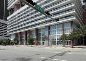 50 Biscayne Blvd Apartamentos