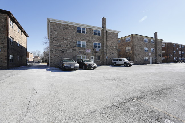 12244 S Spencer St in Alsip, IL - Building Photo - Building Photo