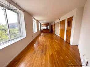 474 Commercial St, Unit 4 in Boston, MA - Building Photo - Building Photo