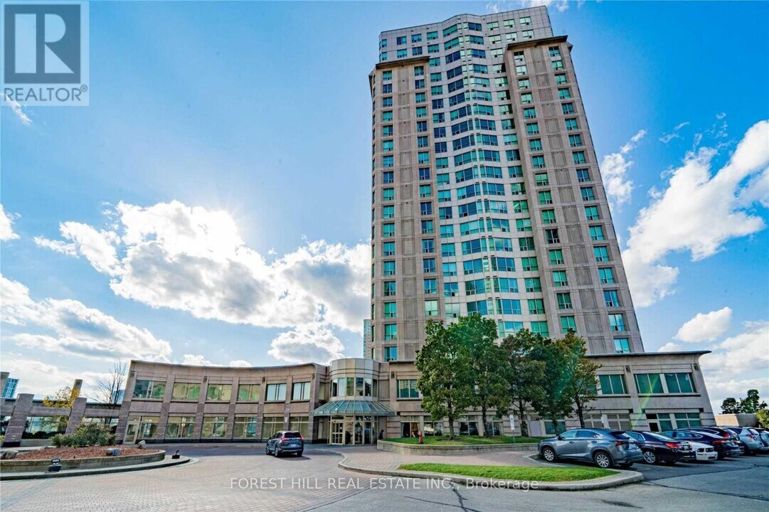 18-PH118 Lee Centre Dr in Toronto, ON - Building Photo