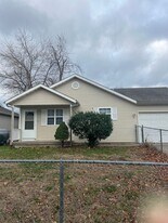 1406 W 9th St in Joplin, MO - Building Photo