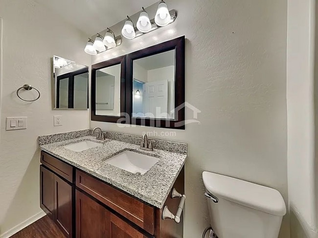 7825 S 73rd Ln in Phoenix, AZ - Building Photo - Building Photo