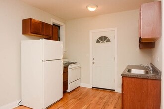 6265 W Cornelia Ave in Chicago, IL - Building Photo - Building Photo