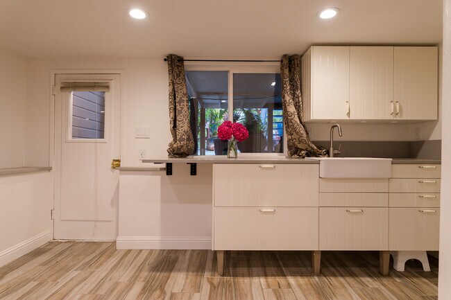 1262 34th Ave, Unit 1262 36th Ave in San Francisco, CA - Building Photo - Building Photo