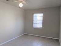 915 Alexander St photo'