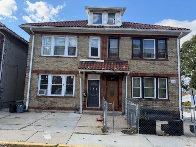 property at 621 Columbia Ave