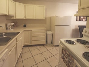 Acadia Park Apartments in Houma, LA - Building Photo - Building Photo