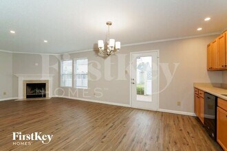 8410 Wanda Lake Dr in Indianapolis, IN - Building Photo - Building Photo
