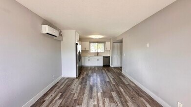 309 Swain Blvd in Greenacres, FL - Building Photo - Building Photo