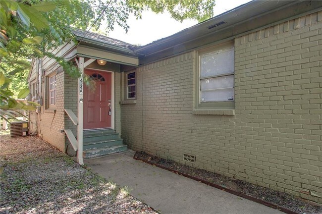 424 E Worth St-Unit -A in Grapevine, TX - Building Photo - Building Photo