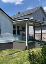 92 Feathers Ave in Uniontown, PA - Building Photo