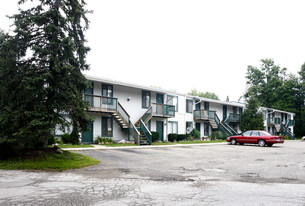 1300 Brimfield Rd Apartamentos