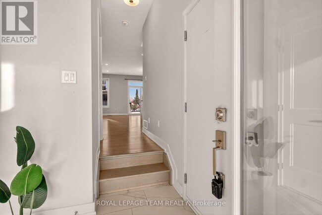 23 Morrall Ct in Arnprior, ON - Building Photo - Building Photo