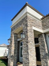 The Residences at Rock Ranch in Fresno, CA - Foto de edificio - Building Photo