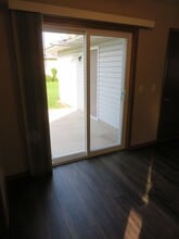 1605-1607 Briarwood Ln in Hartford, WI - Building Photo - Building Photo