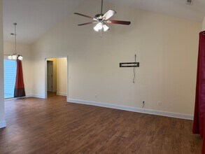 348 Hawk Hollow Trail in Burgaw, NC - Building Photo - Building Photo