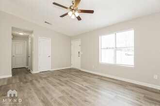 10314 Wisteria Ln in Jonesboro, GA - Building Photo - Building Photo