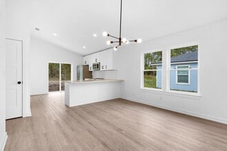 964 W 9th St in St. Augustine, FL - Building Photo - Building Photo