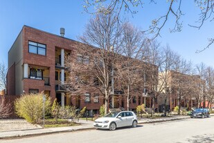 233 Clarence St in Ottawa, ON - Building Photo