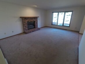 1209 W Wausau Ave in Wausau, WI - Building Photo - Building Photo