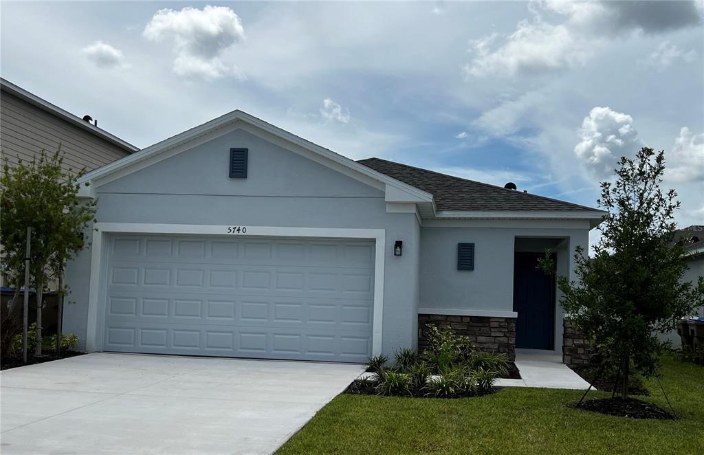5740 Le Marin Wy in Kissimmee, FL - Building Photo