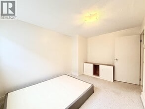 7760 Decourcy Crescent in Richmond, BC - Building Photo - Building Photo