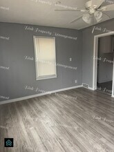 15808 Southfield Fwy in Detroit, MI - Building Photo - Building Photo