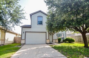 718 Pine Lodge Dr in Houston, TX - Building Photo