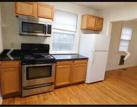 2801 Surrey Rd in Nashville, TN - Building Photo - Building Photo
