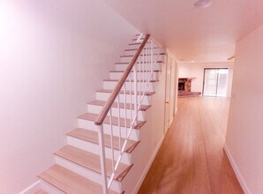 227 N Belmont St in Glendale, CA - Building Photo - Building Photo