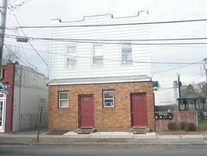 5 Boulevard Ave in Greenlawn, NY - Building Photo - Building Photo