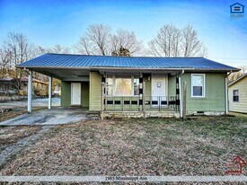 1985 Mississippi Ave in Cookeville, TN - Building Photo
