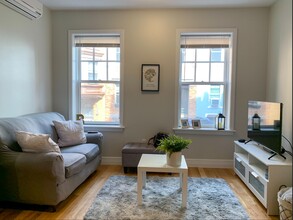 33A Anderson St, Unit 1 in Boston, MA - Foto de edificio - Building Photo