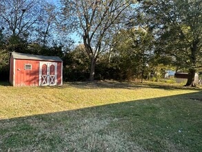 139 Gwen Ave in Gallatin, TN - Foto de edificio - Building Photo